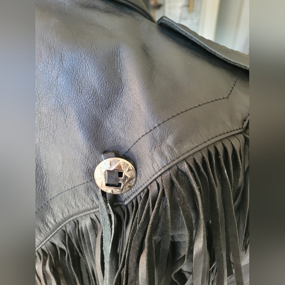 Veducci Vintage Edgy Black Leather Fringe Western Jacket - Picture 6 of 7